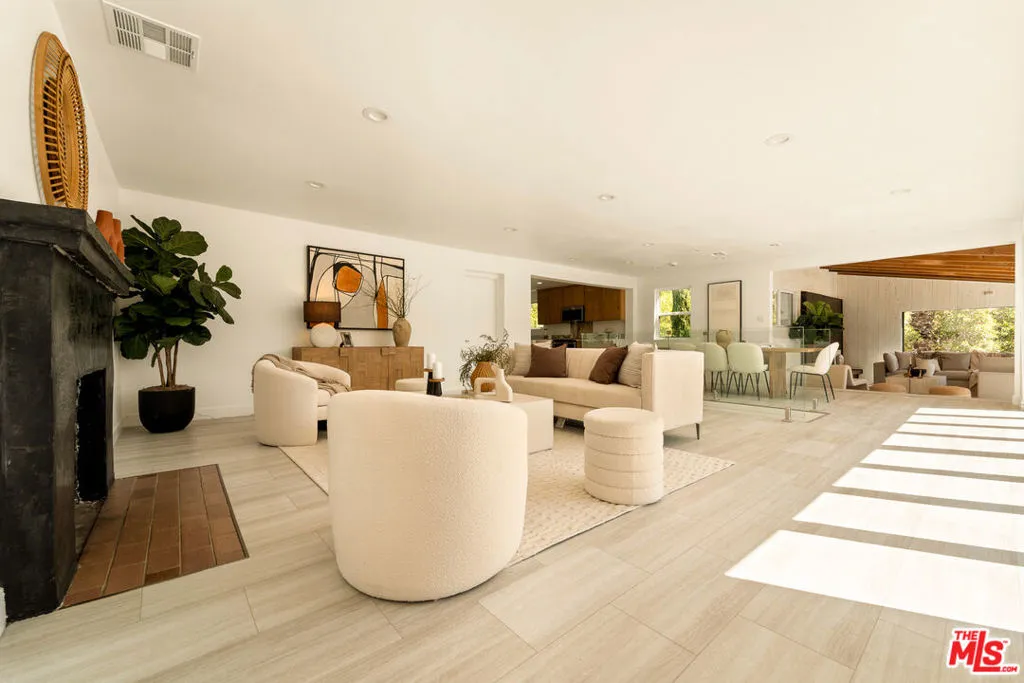 2600 Topanga Skyline Drive, Topanga, California 90290 home-pic-3